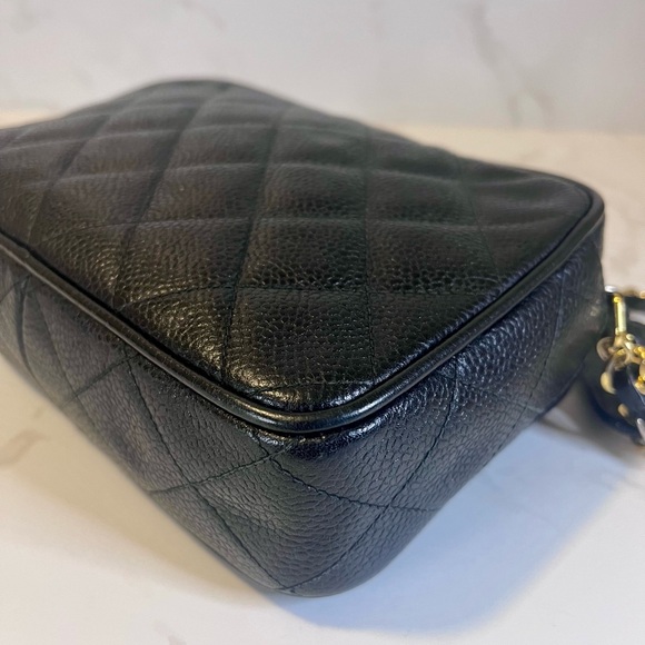 SOLD Vintage Small Chanel Black Caviar Camera Bag - Picture 9 of 16